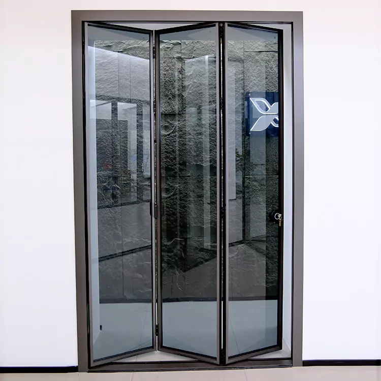 Pintu Interior Lipat Kompak